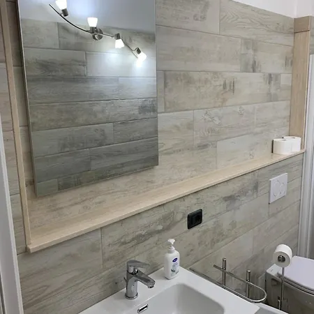 Apartament Cerquatonda