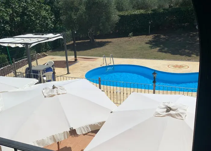 Cerquatonda Apartment